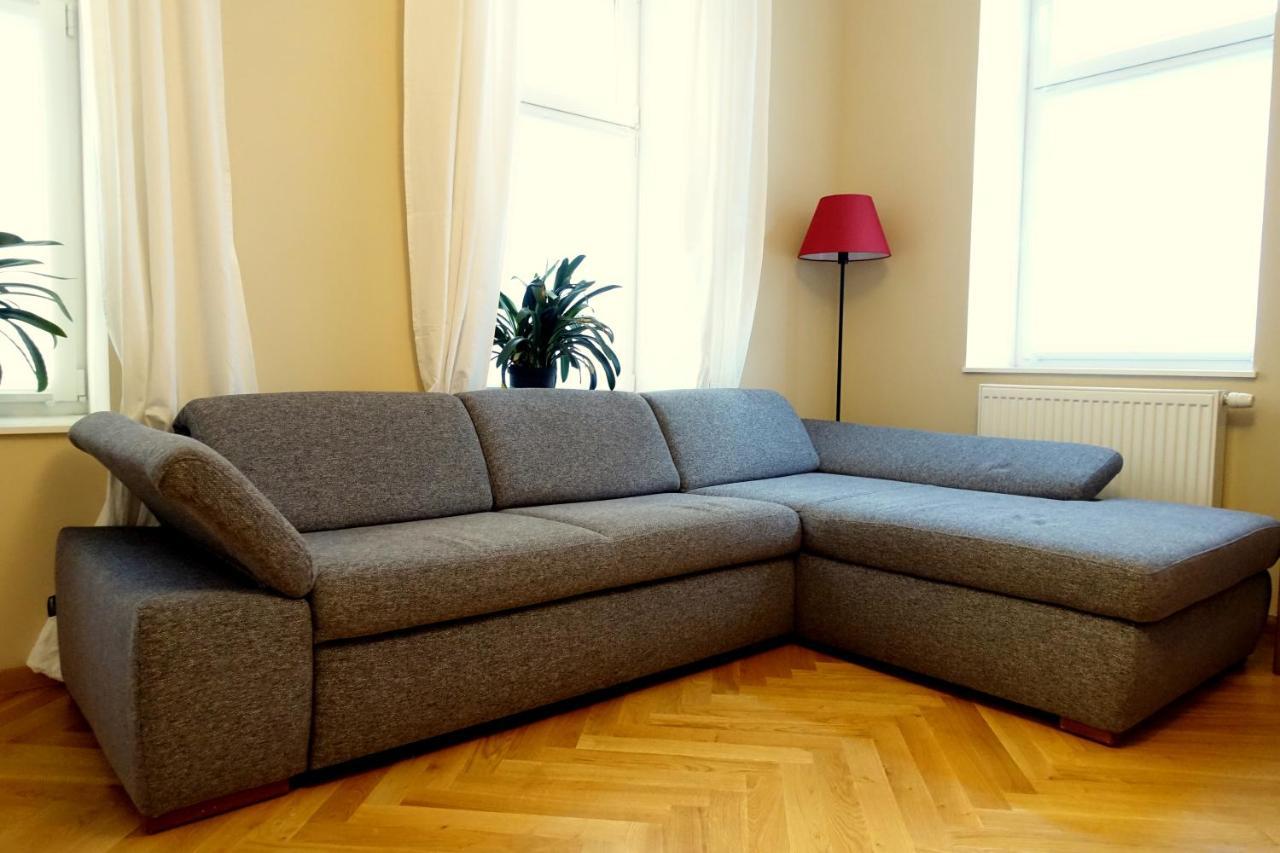Studio U Parkplatz, Zentrale Ruhelage Neben Grunoase Apartment เวียนนา ภายนอก รูปภาพ